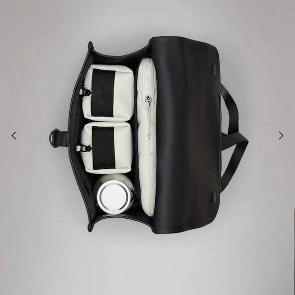 NWT Rains Unisex Olive Green Full Size Waterproof Backpack Minimalist Laptop - Picture 5 of 9